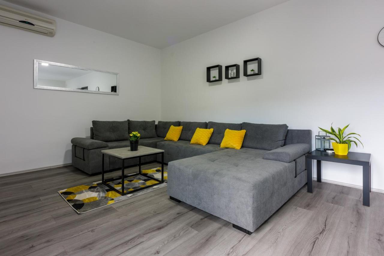Holiday House Dino Bribir  Zewnętrze zdjęcie